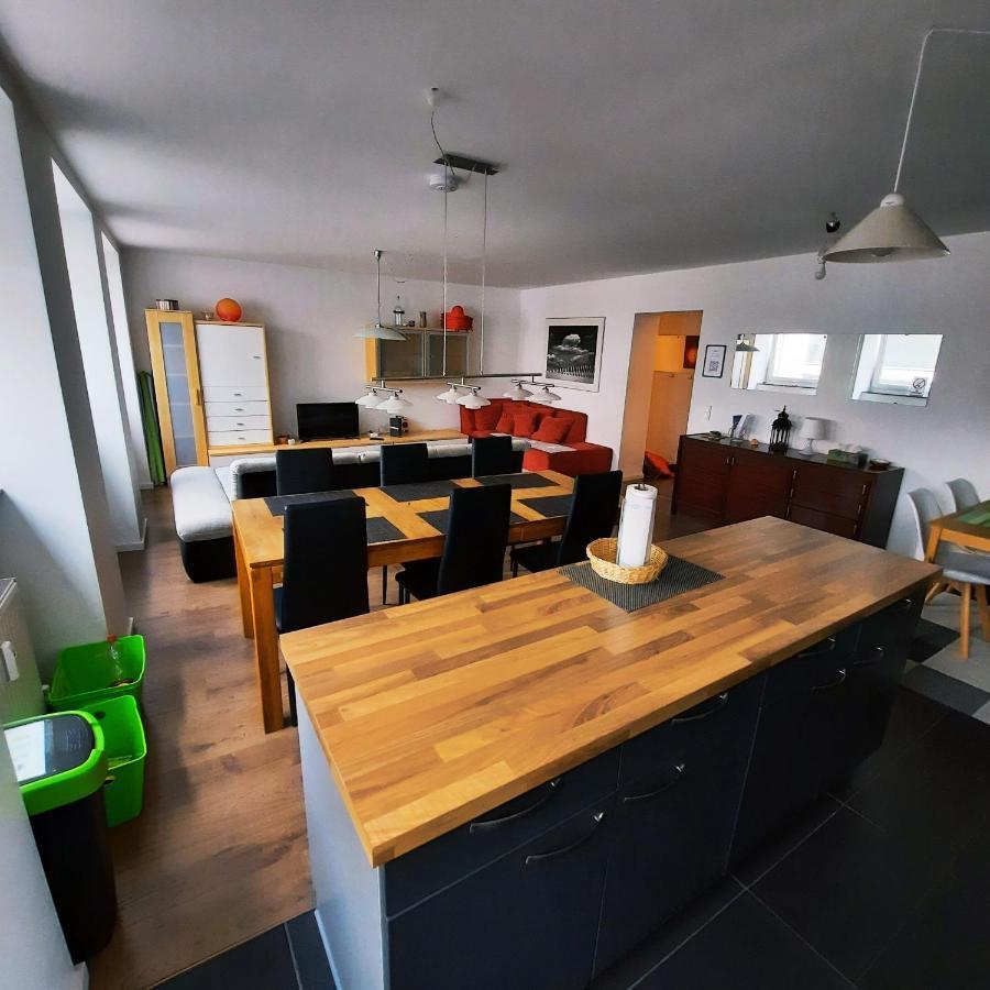 Full Flat 3 Bedrooms Saarbrucken Center -11 People Buitenkant foto